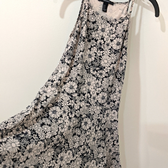 Sun Dress - Picture 1 of 2